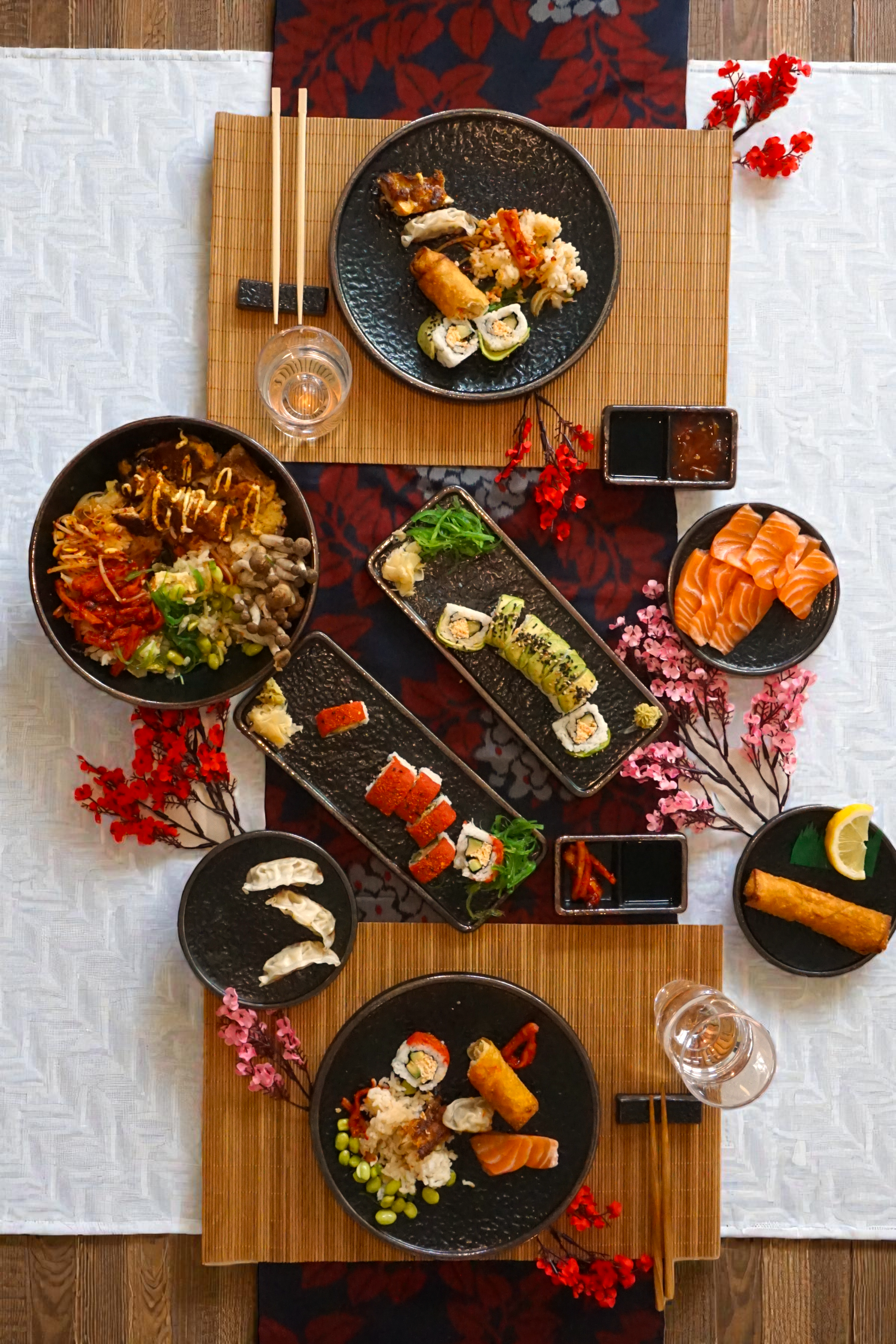 Tokyo Nights - 10 guests