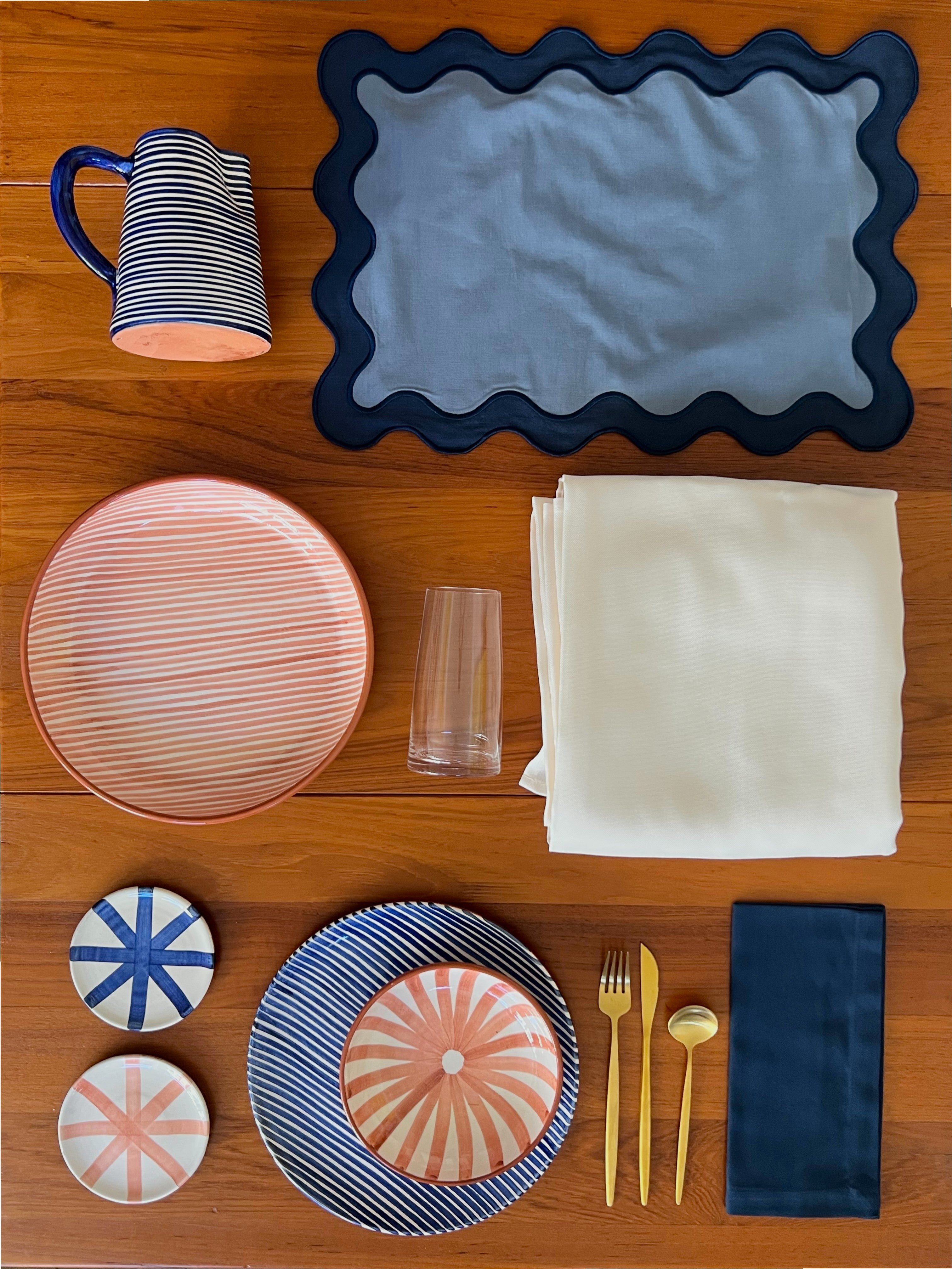 Blue and Terracotta - 8 guests